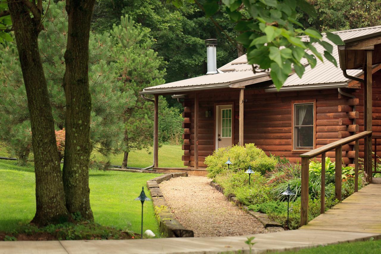 The White Oak Inn Zuck 外观 照片
